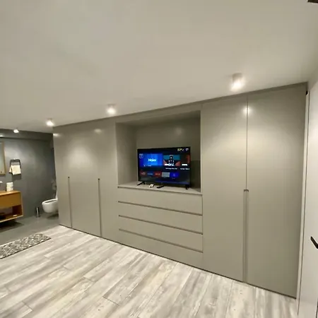 Luxury Loft Apartment *